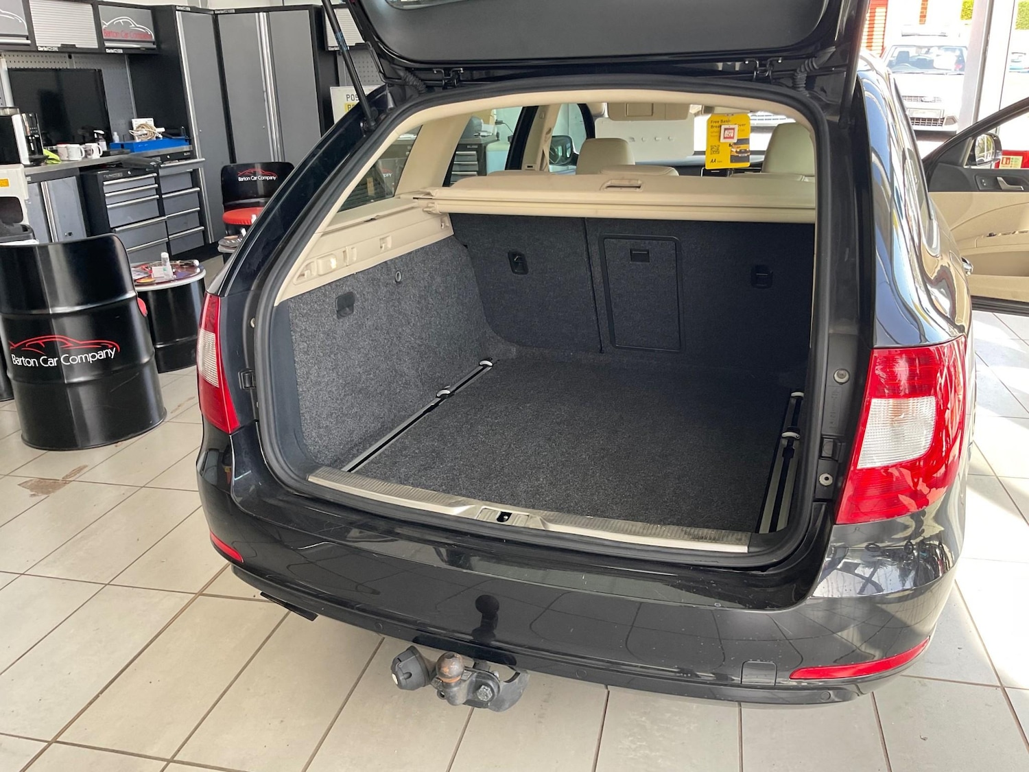 Used Skoda Superb 2011 for sale - 78166723: Photo 21