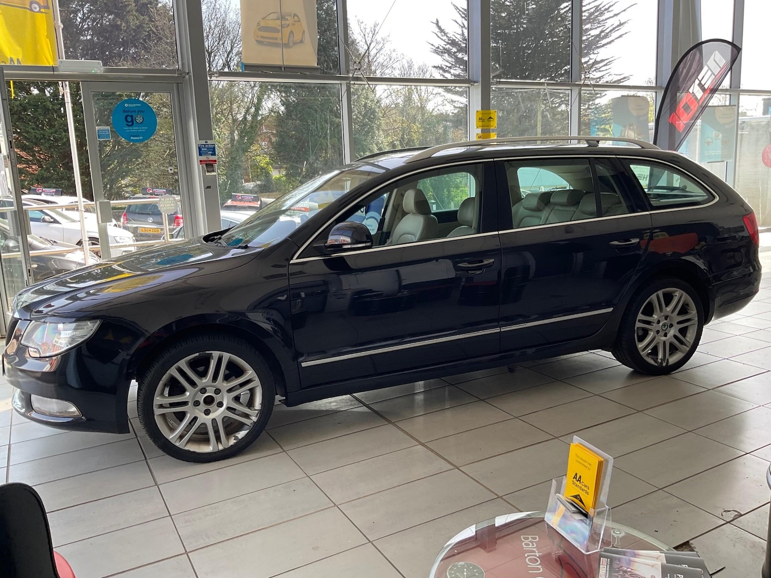 Used Skoda Superb 2011 for sale - 78166723: Photo 9