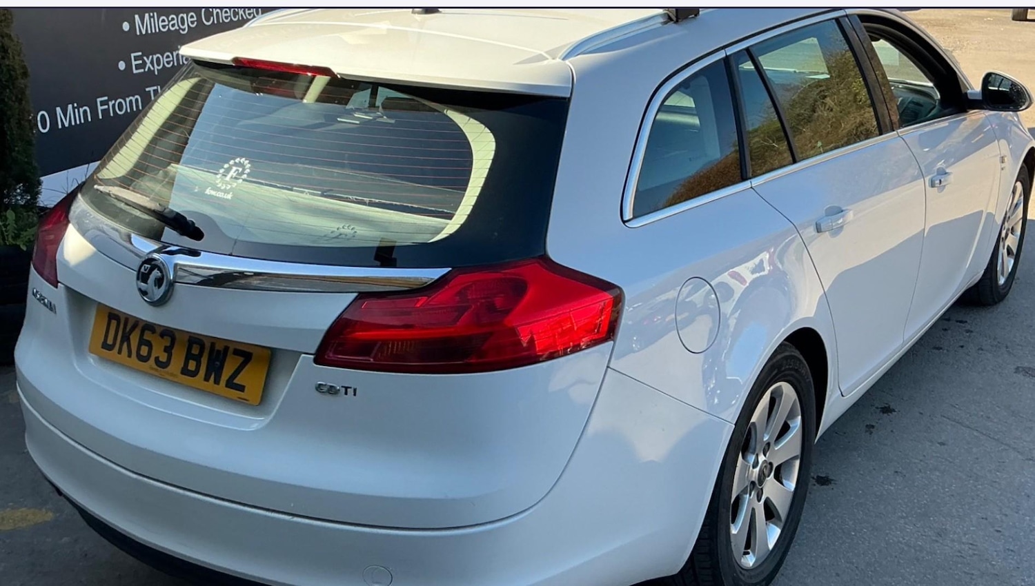 Used Vauxhall Insignia 2013 for sale - 78180622: Photo 2