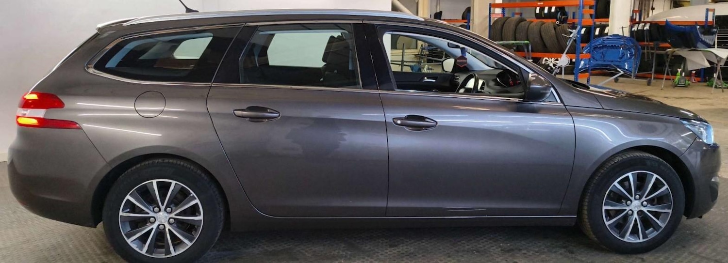 Used Peugeot 308 2015 for sale - 77533623: Photo 4