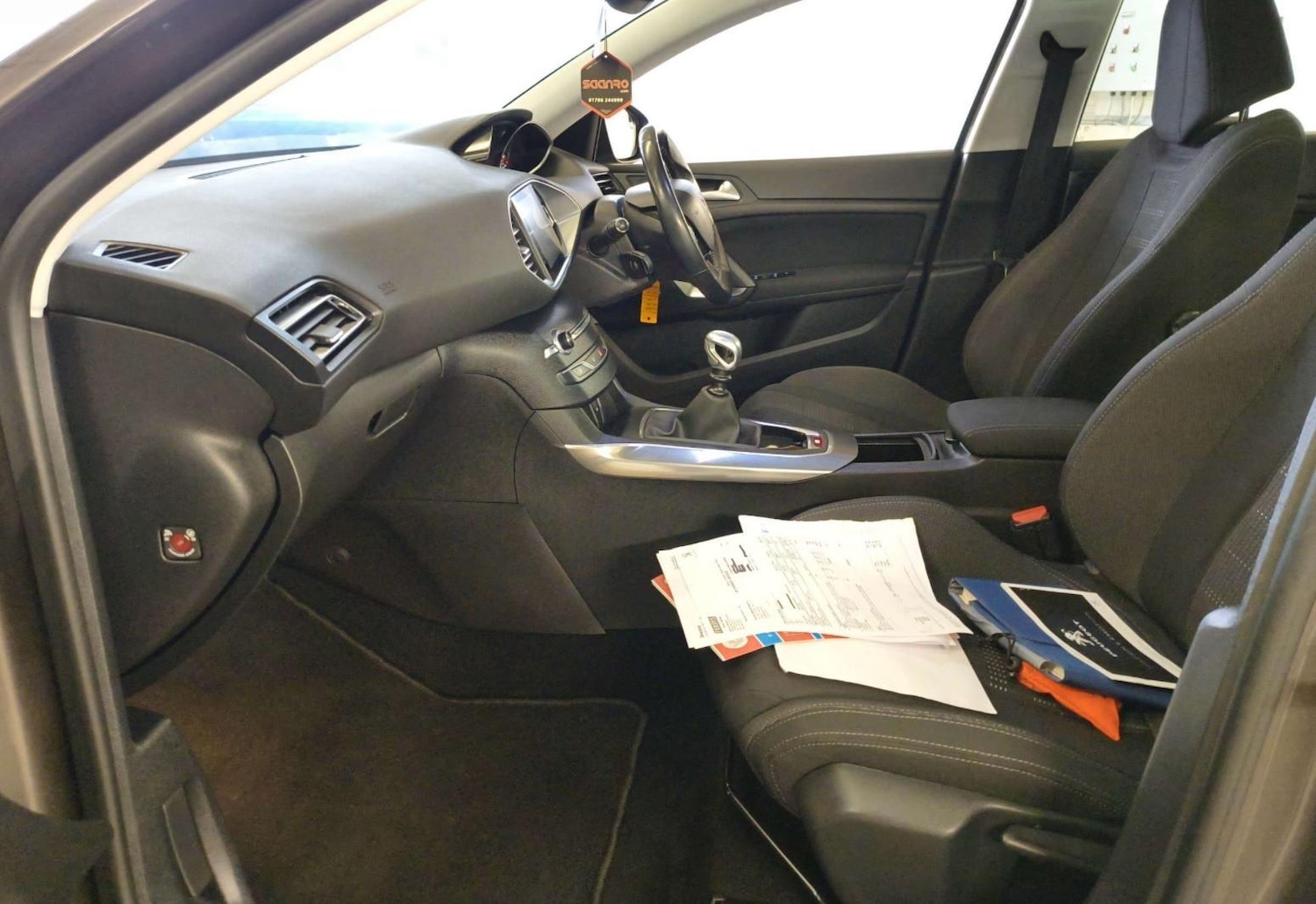 Used Peugeot 308 2015 for sale - 77533623: Photo 9