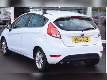 Used Ford Fiesta 2015 for sale - 77638825: Photo