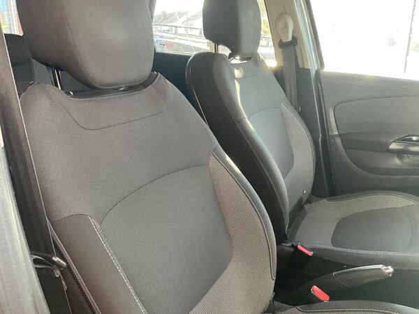 Used Renault Captur 2015 for sale - 76138763: Photo 10