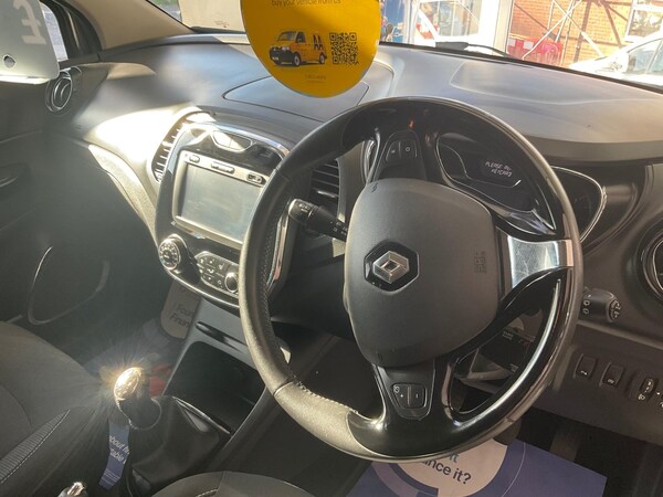 Used Renault Captur 2015 for sale - 76138763: Photo 11