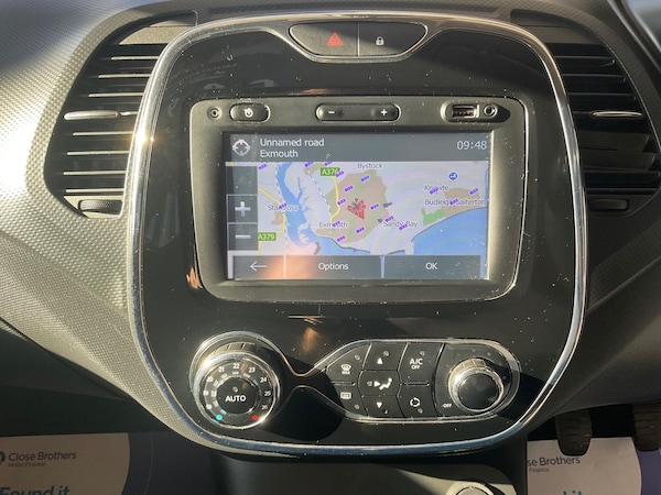 Used Renault Captur 2015 for sale - 76138763: Photo 16