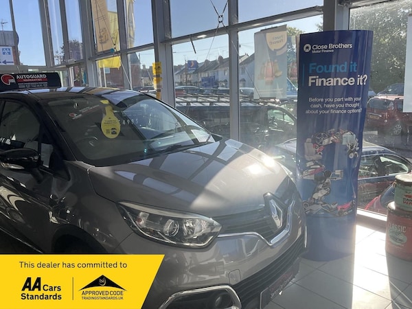 Used Renault Captur 2015 for sale - 76138763: Photo 1