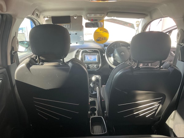 Used Renault Captur 2015 for sale - 76138763: Photo 23