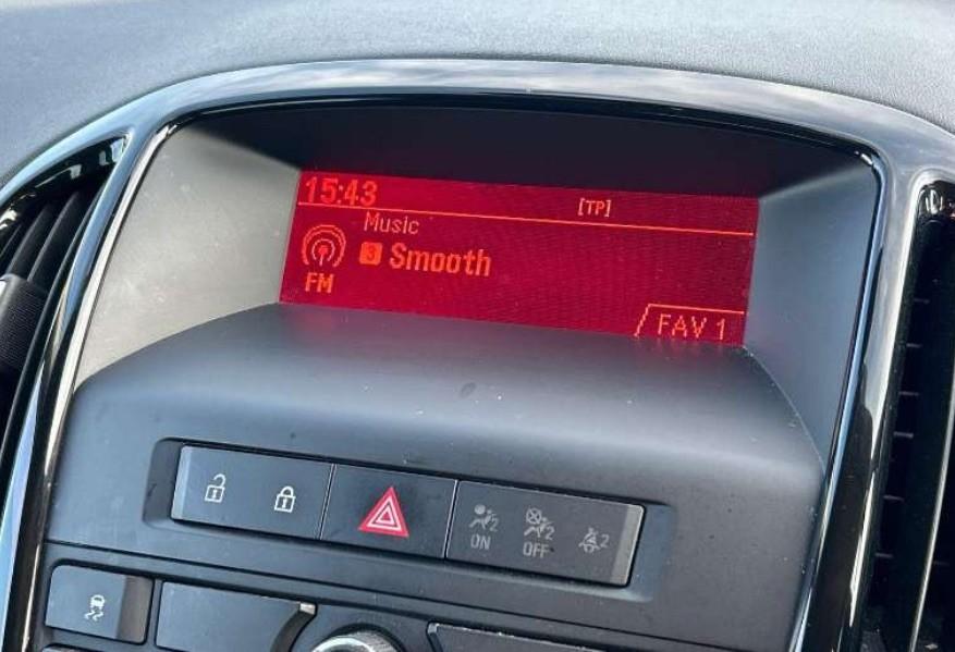 Used Vauxhall Astra 2014 for sale - 77692085: Photo 9