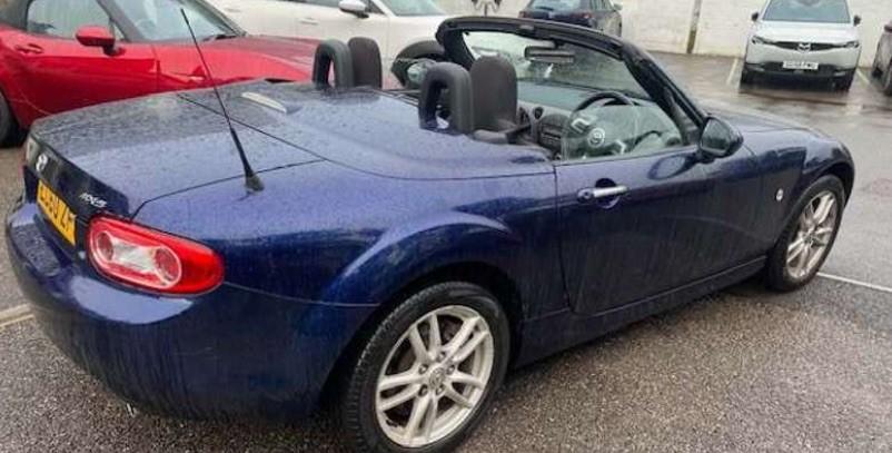 Used Mazda MX-5 2011 for sale - 77582392: Photo 6