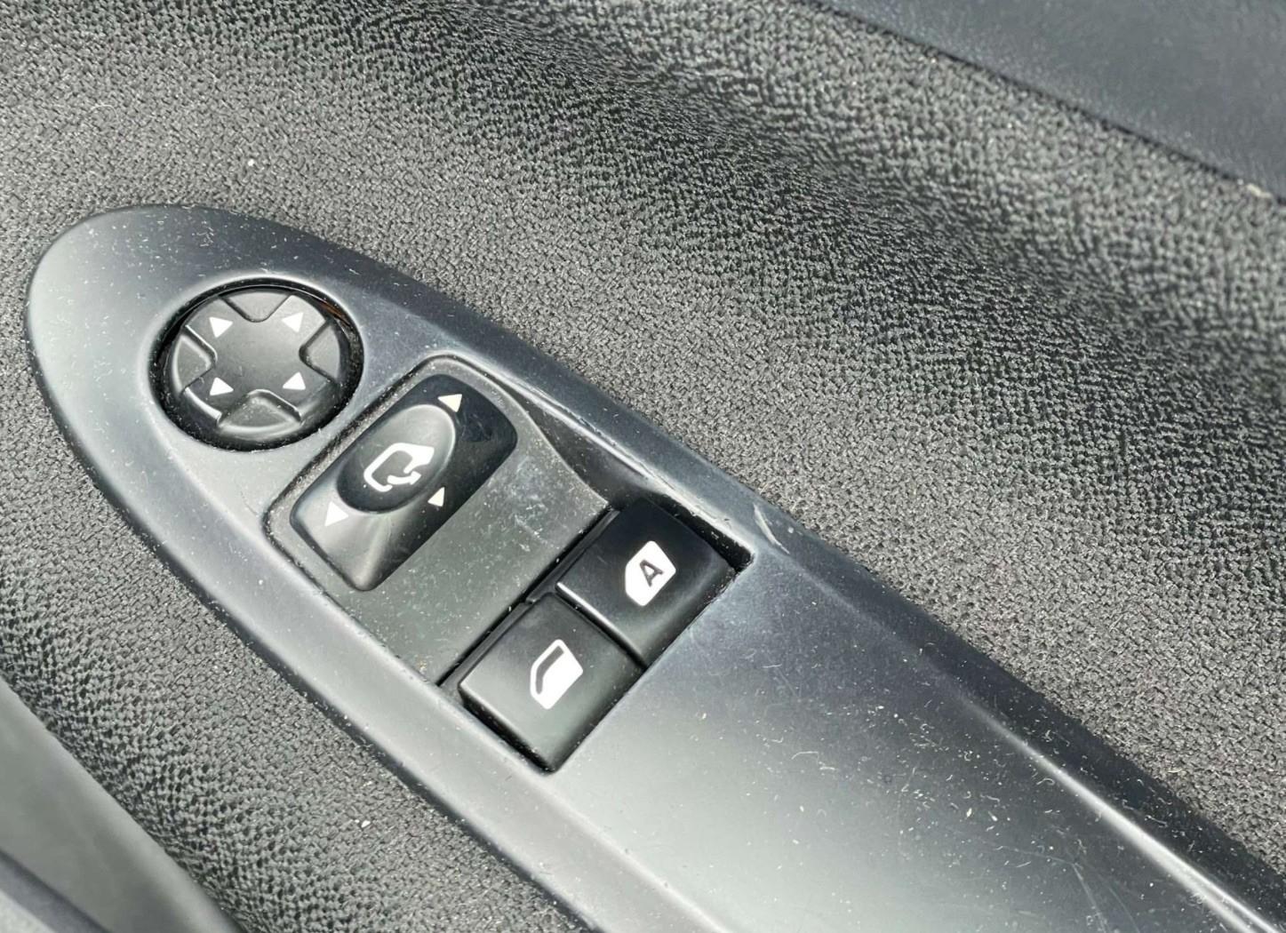 Used Citroen DS3 2015 for sale - 76416211: Photo 9