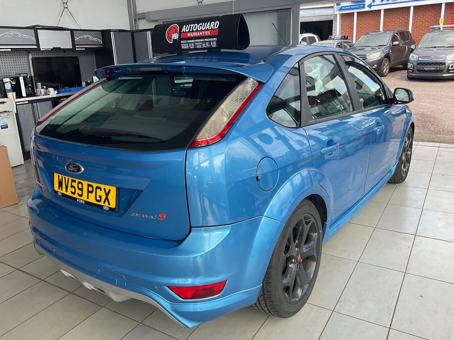 Used Ford Focus 2009 for sale - 77834682: Photo 4