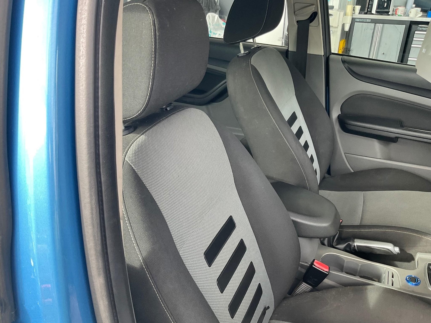 Used Ford Focus 2009 for sale - 77834682: Photo 9