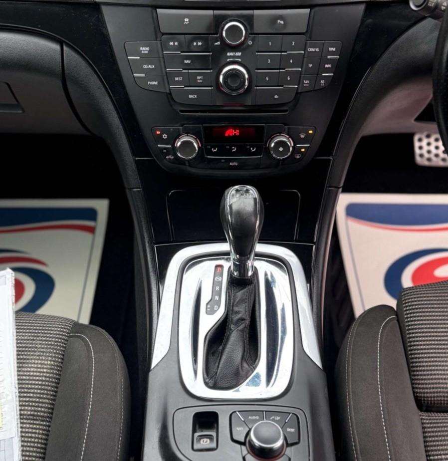 Used Vauxhall Insignia 2012 for sale - 77450840: Photo 13