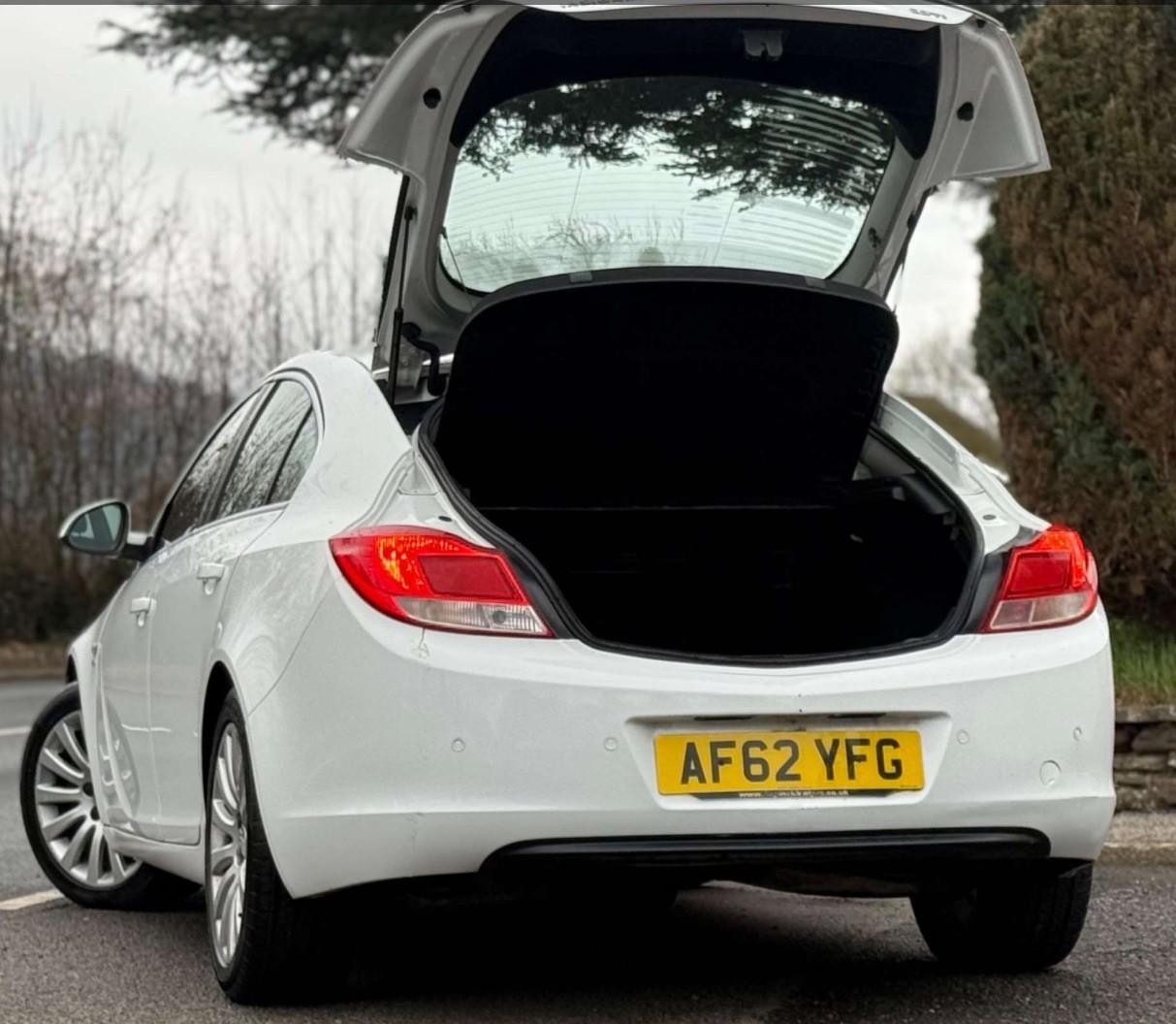 Used Vauxhall Insignia 2012 for sale - 77450840: Photo 7