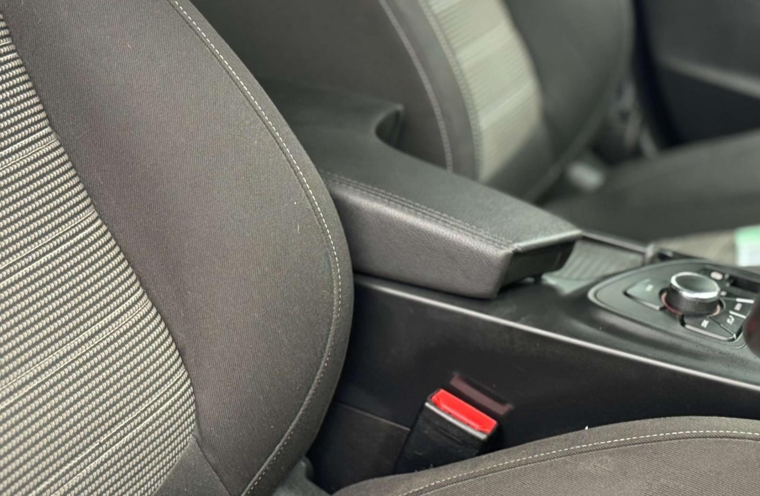 Used Vauxhall Insignia 2012 for sale - 77450840: Photo 9