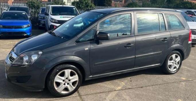 Used Vauxhall Zafira 2014 for sale - 77834686: Photo 3
