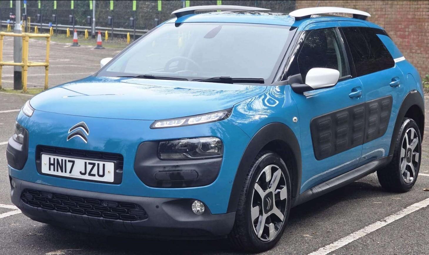 Used Citroen C4 Cactus 2017 for sale - 77834683: Photo 2