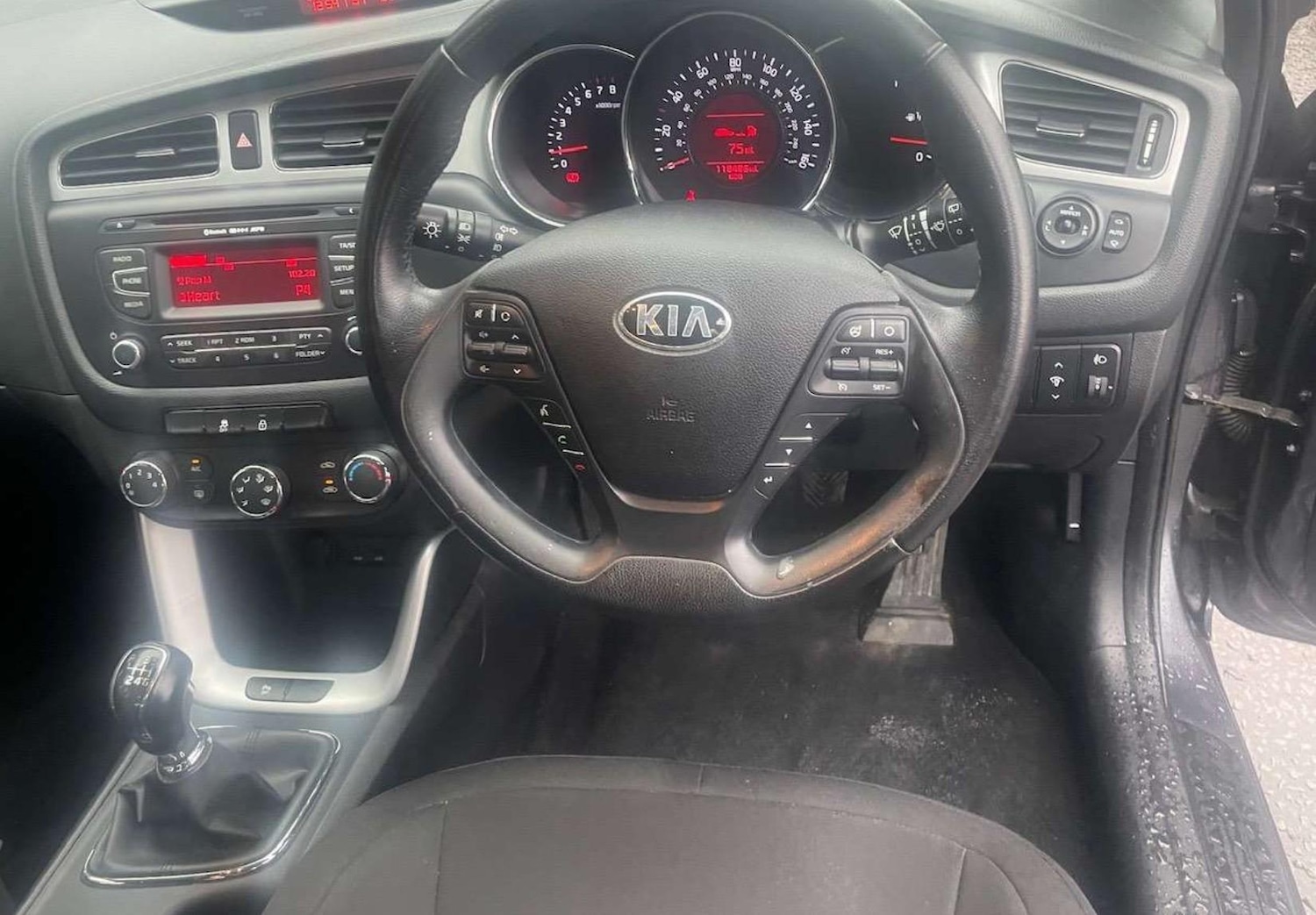 Used Kia Ceed 2013 for sale - 77408795: Photo 11