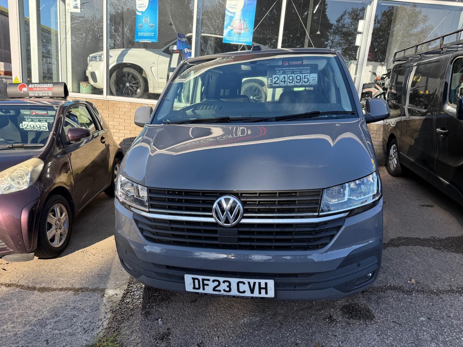 Used Volkswagen Transporter 2023 for sale - 76641432: Photo 2