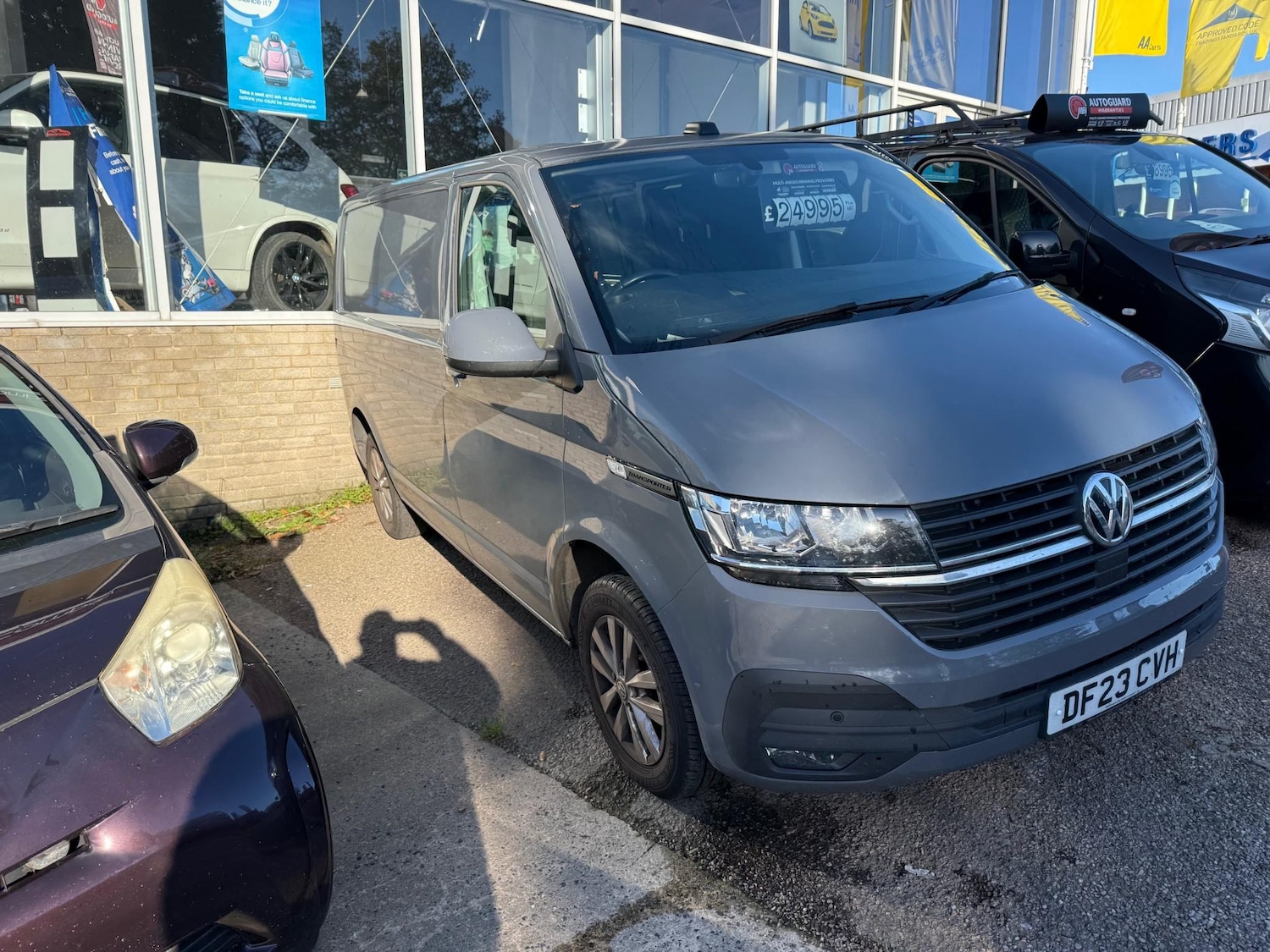 Used Volkswagen Transporter 2023 for sale - 76641432: Photo 3