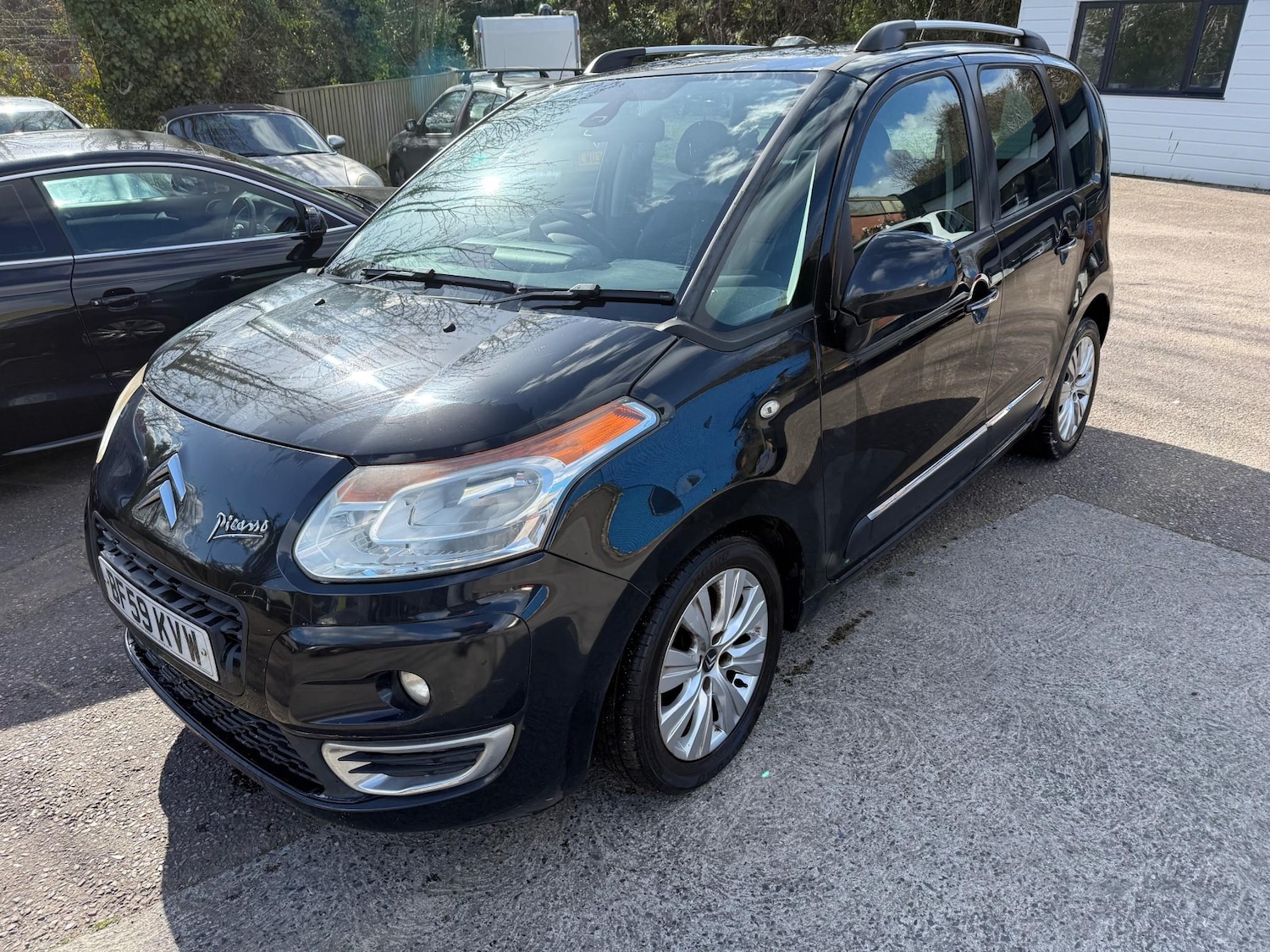 Used Citroen C3 Picasso 2009 for sale - 78015751: Photo 2