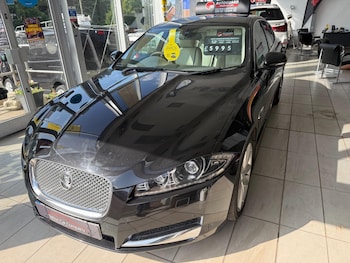 Used Jaguar XF 2013 for sale - 75220545: Photo
