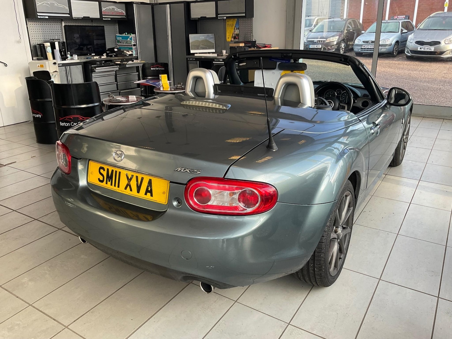 Used Mazda MX-5 2011 for sale - 76961256: Photo 5