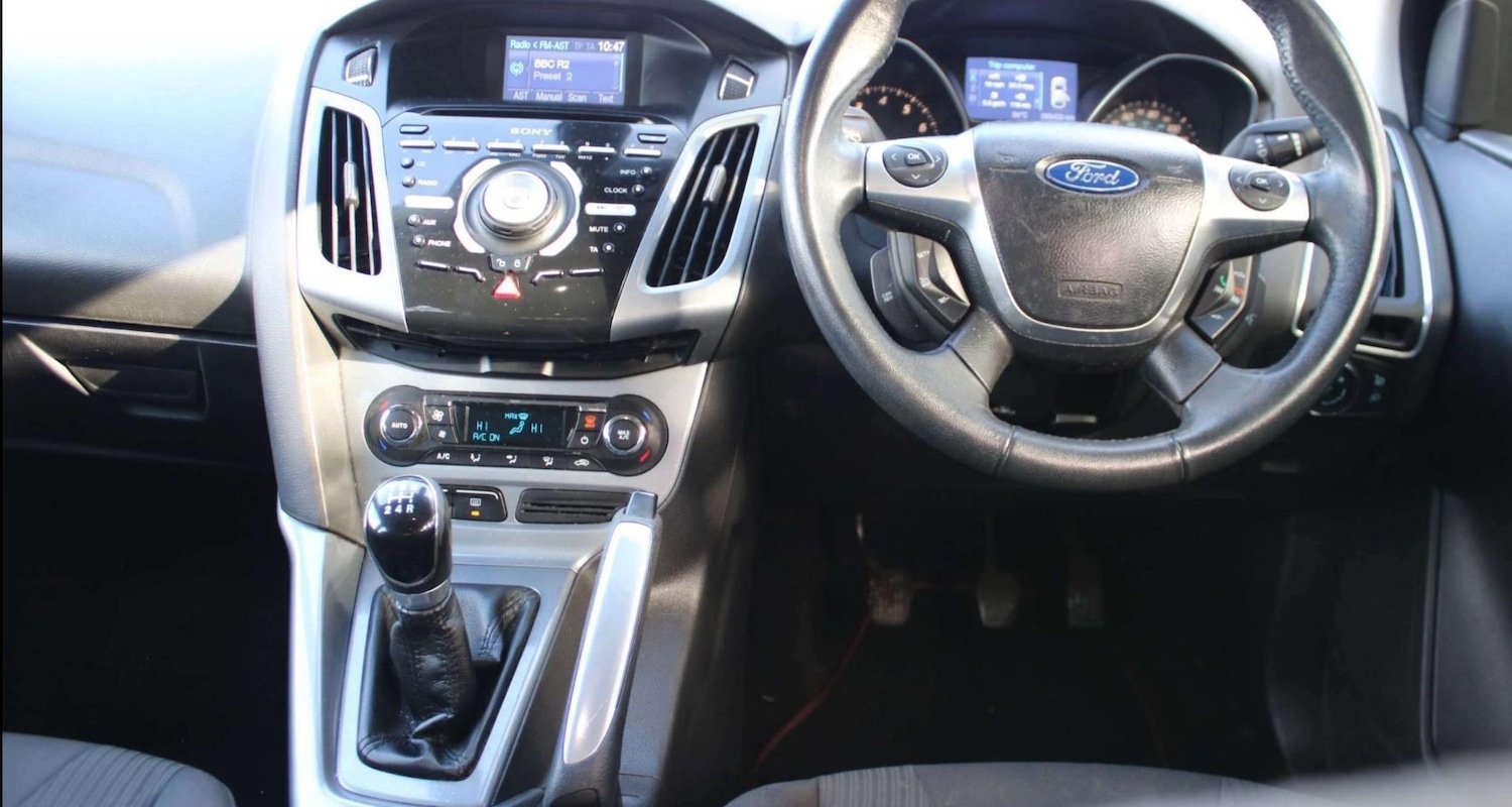 Used Ford Focus 2011 for sale - 77904256: Photo 3