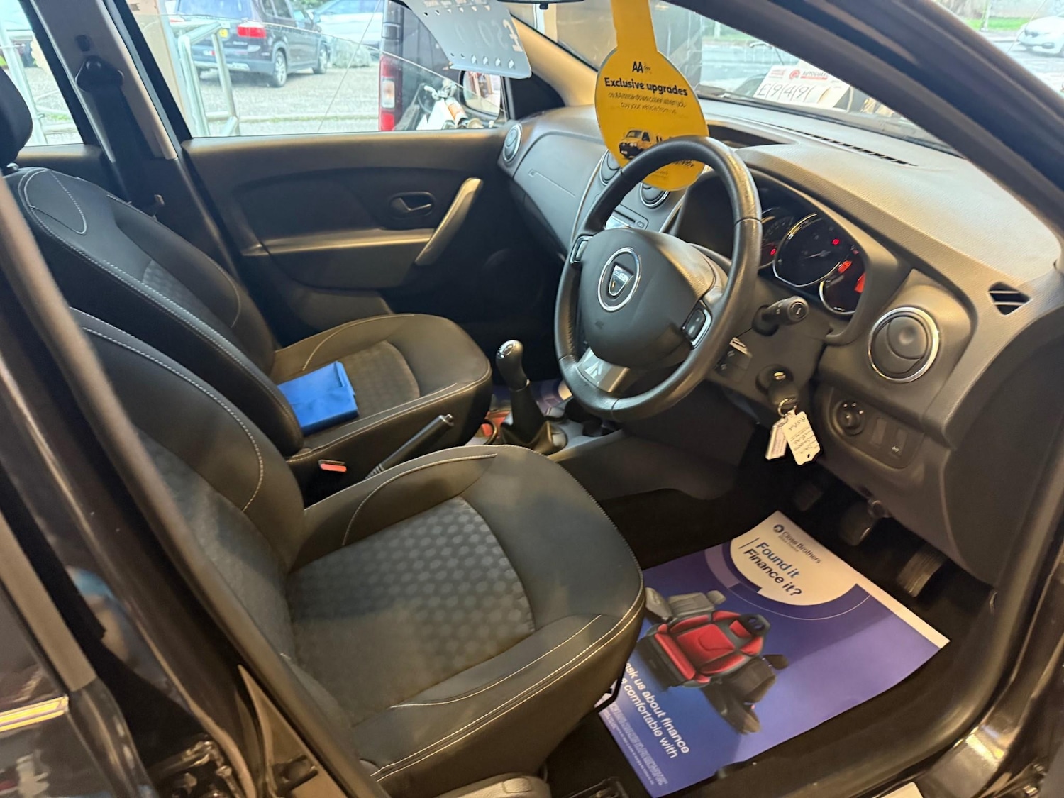 Used Dacia Sandero 2015 for sale - 76405508: Photo 15