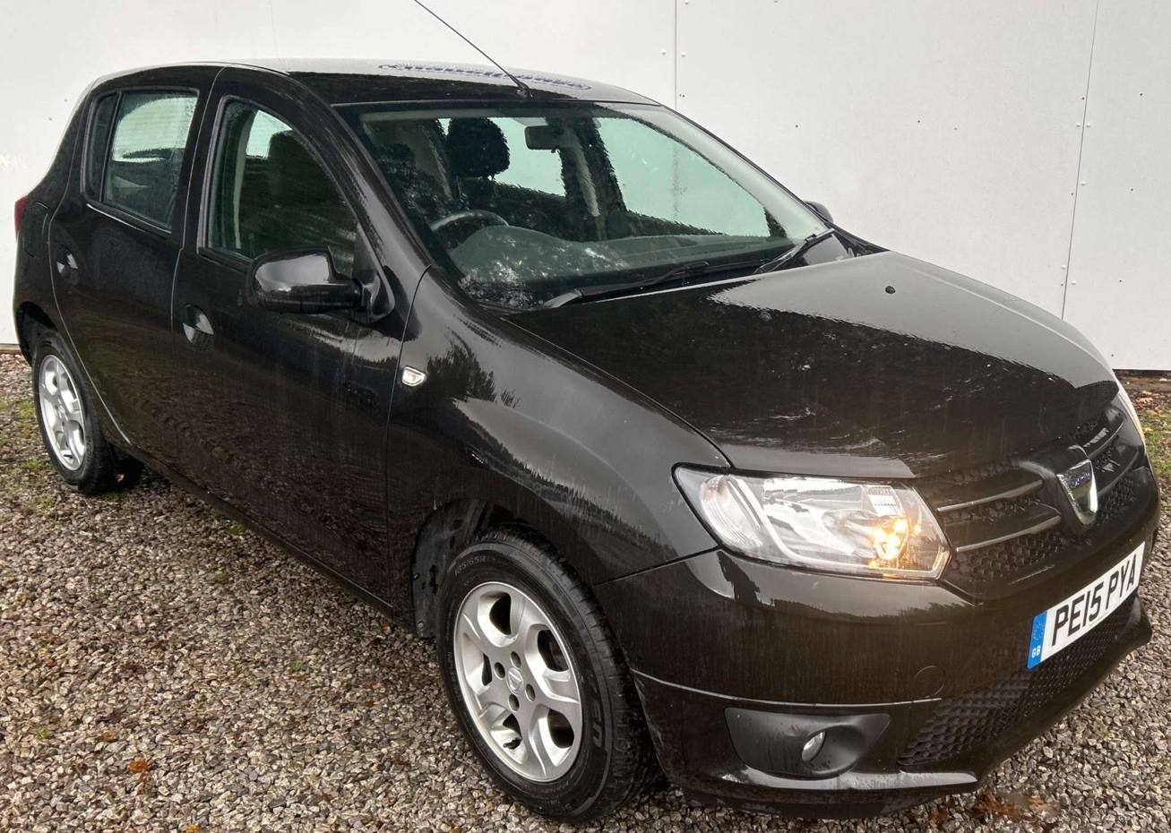 Used Dacia Sandero 2015 for sale - 76405508: Photo 4