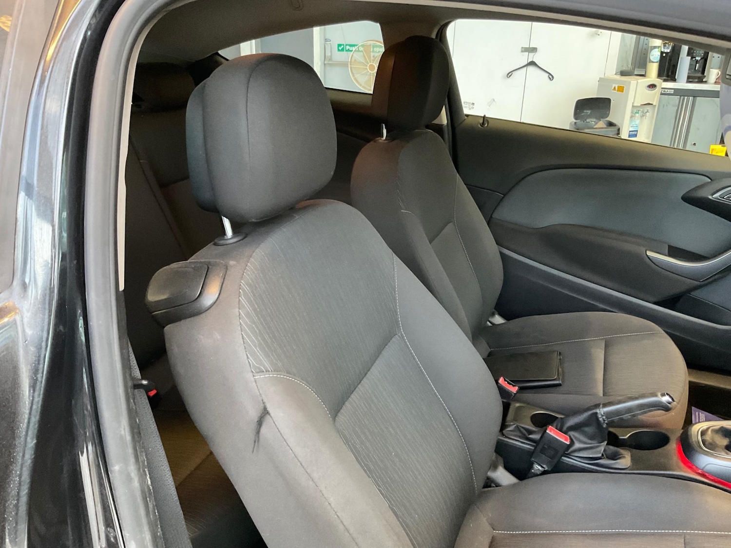 Used Vauxhall Astra GTC 2012 for sale - 77607919: Photo 9