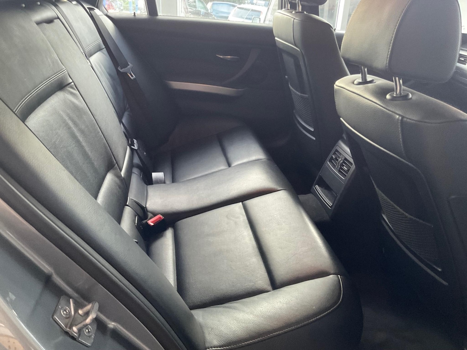 Used BMW 3 Series 2011 for sale - 77128607: Photo 15