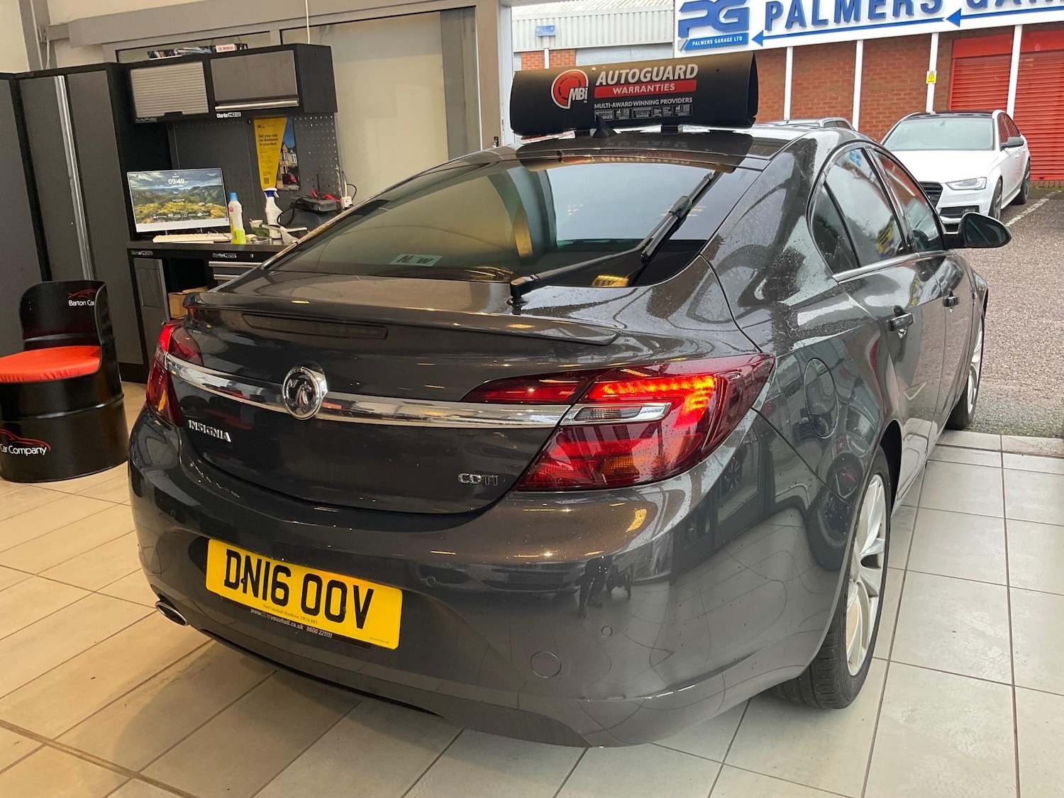 Used Vauxhall Insignia 2016 for sale - 77779350: Photo 4