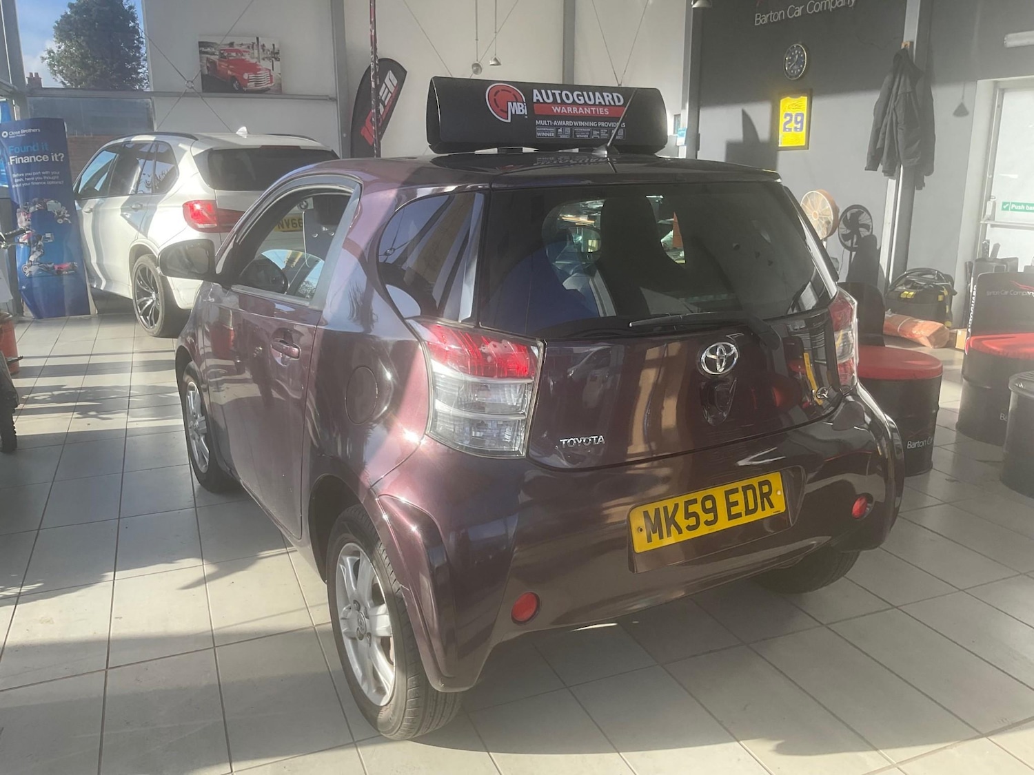 Used Toyota IQ 2010 for sale - 76569116: Photo 6