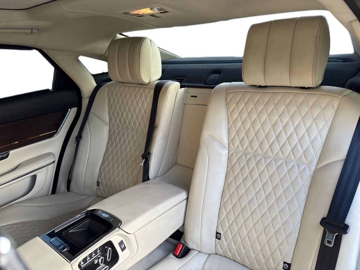 Used Jaguar XJ 2016 for sale - 77735800: Photo 7