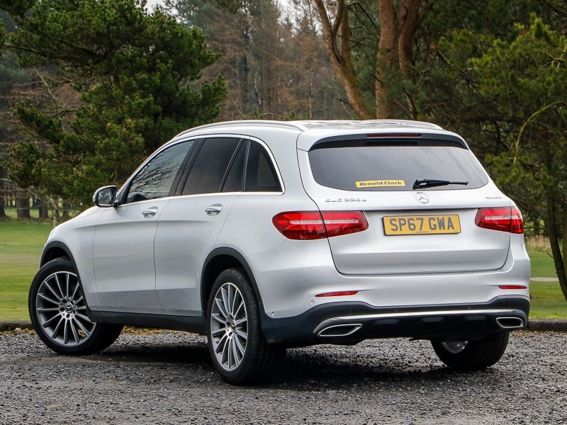 Used Mercedes-Benz GLC 2018 for sale - 77342656: Photo 2