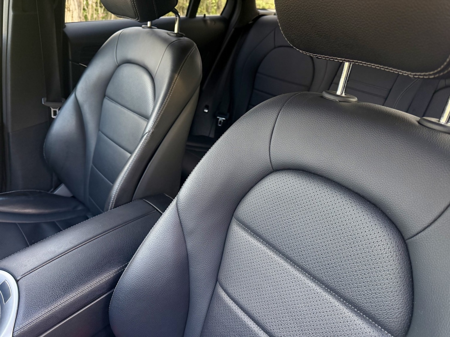 Used Mercedes-Benz GLC 2018 for sale - 77342656: Photo 40