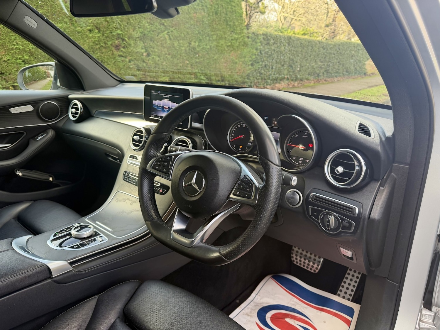 Used Mercedes-Benz GLC 2018 for sale - 77342656: Photo 44