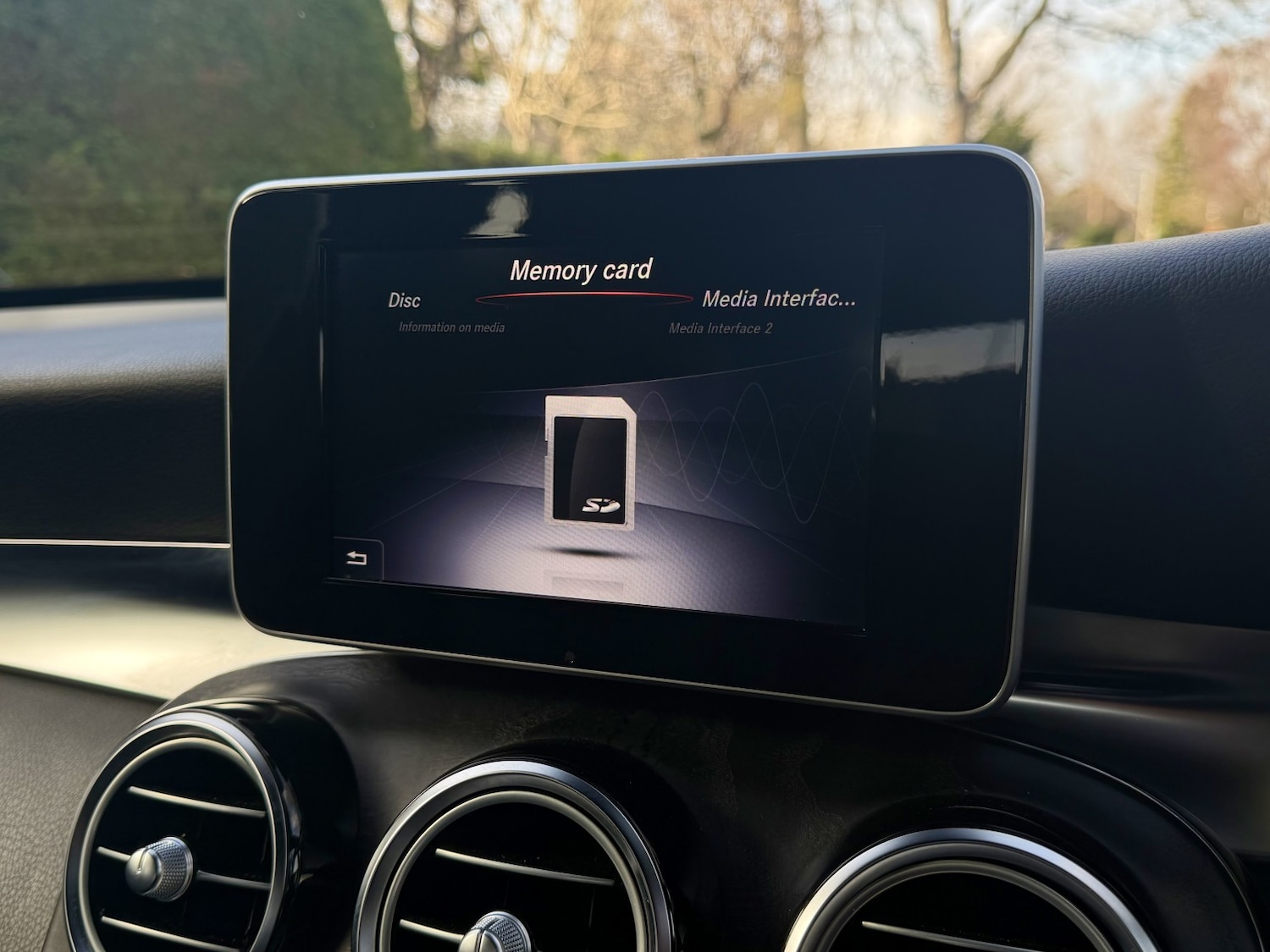 Used Mercedes-Benz GLC 2018 for sale - 77342656: Photo 62