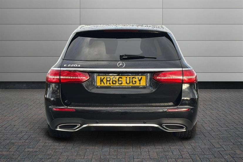 Used Mercedes-Benz E Class 2017 for sale - 77807173: Photo 5