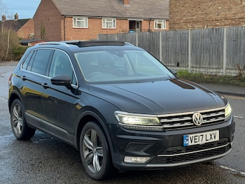 Used Volkswagen Tiguan 2017 for sale - 77395270: Photo