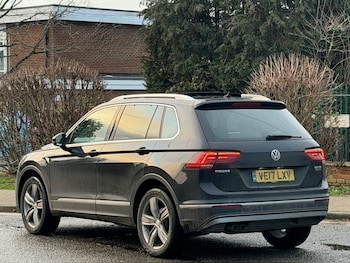 Used Volkswagen Tiguan 2017 for sale - 77395270: Photo