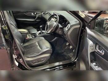 Used Nissan X-Trail 2016 for sale - 78552524: Photo