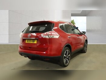 Used Nissan X-Trail 2015 for sale - 78250052: Photo
