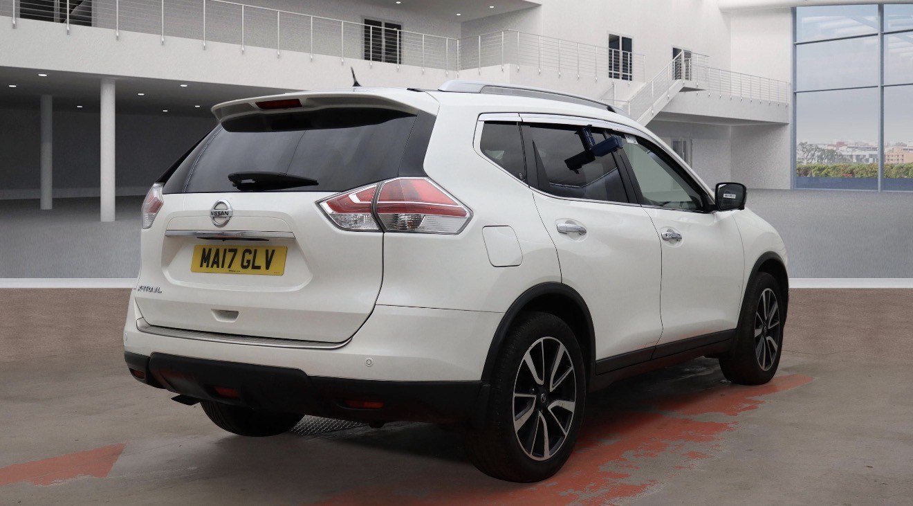 Used Nissan X-Trail 2017 for sale - 77774803: Photo 2