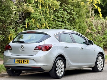 Used Vauxhall Astra 2012 for sale - 78520276: Photo