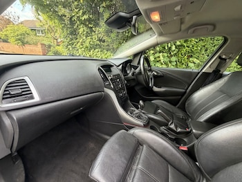 Used Vauxhall Astra 2012 for sale - 78520276: Photo