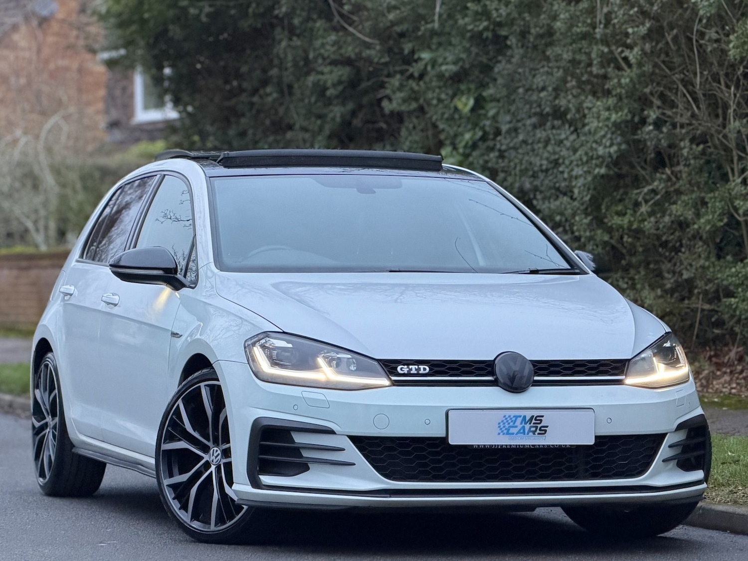 Used Volkswagen Golf 2017 for sale - 77329163: Photo 34