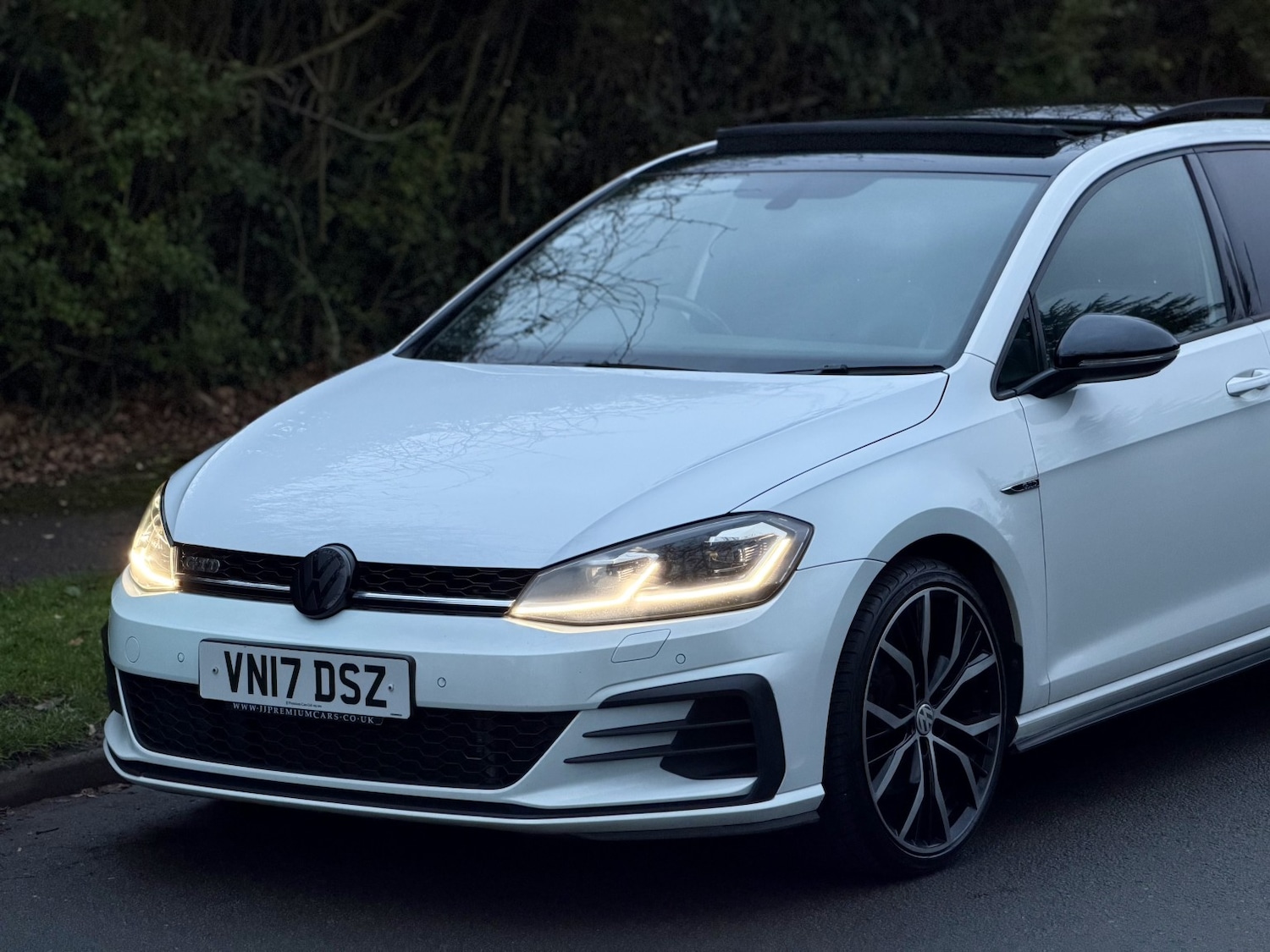 Used Volkswagen Golf 2017 for sale - 77329163: Photo 38