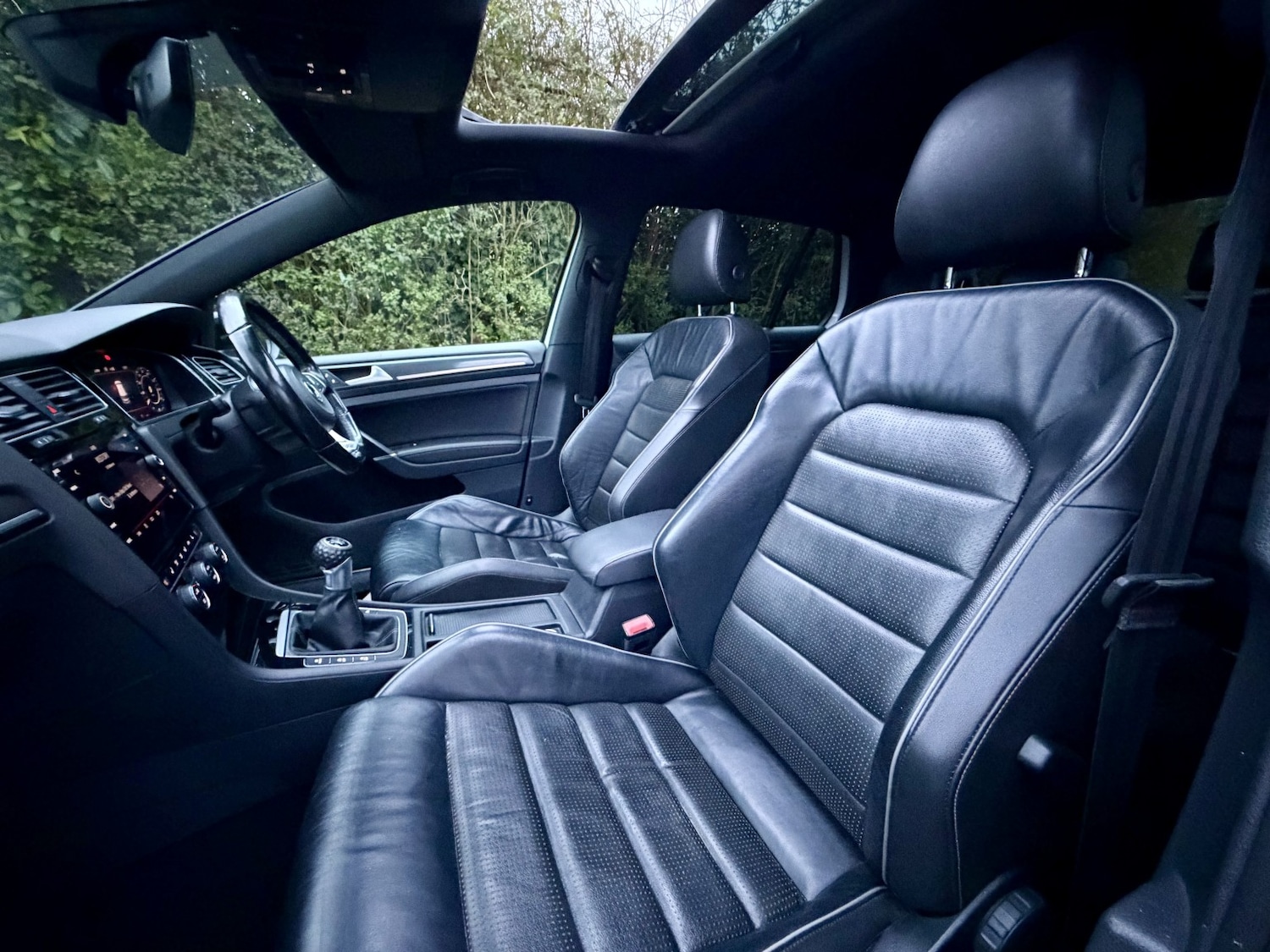 Used Volkswagen Golf 2017 for sale - 77329163: Photo 45